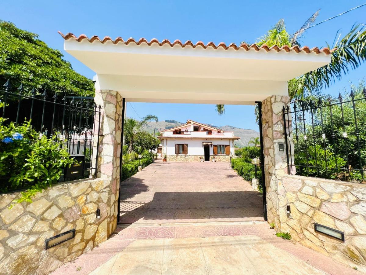 Villa Genova Carini Exteriör bild